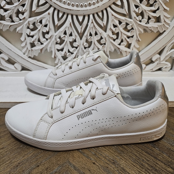 Puma White Sneakers womans size 10 - Picture 2 of 8